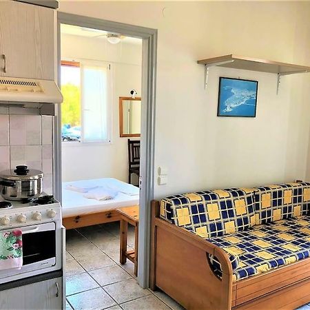 Mythos Suites-Apollo Apartment Methoni  Bagian luar foto