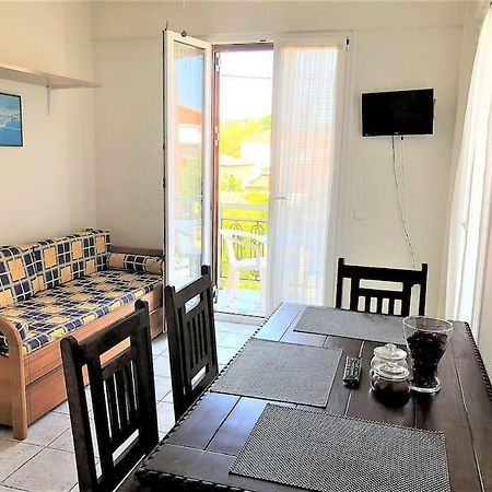 Mythos Suites-Apollo Apartment Methoni  Bagian luar foto