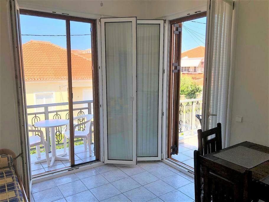 Mythos Suites-Apollo Apartment Methoni  Bagian luar foto